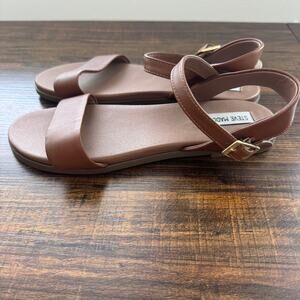 New Steve Madden Dina Leather Flat Sandals in Tan